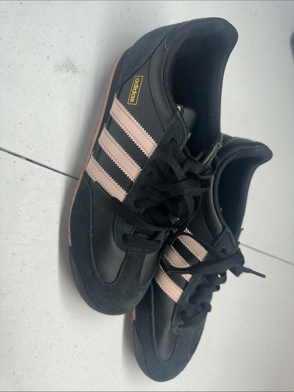 Japan exclusive Adidas Women’s Black & Pink Classic Sneaker